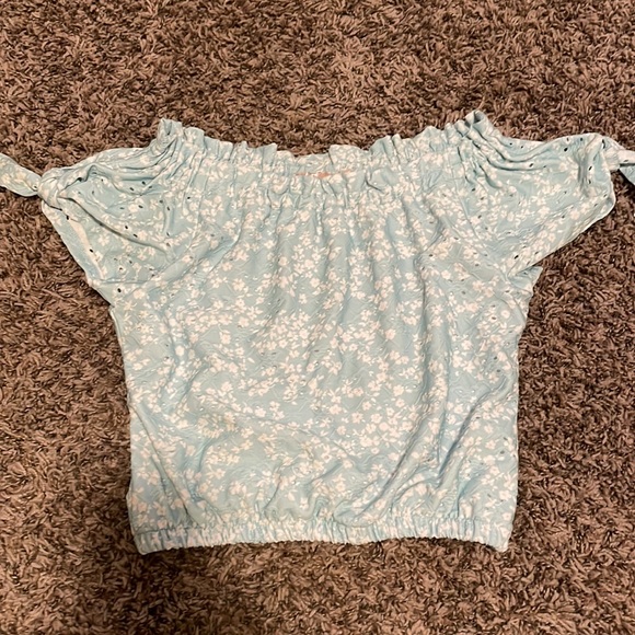 NWOT Willow & Root Girls Floral Eyelet Blouse and Skort Set - Picture 2 of 4